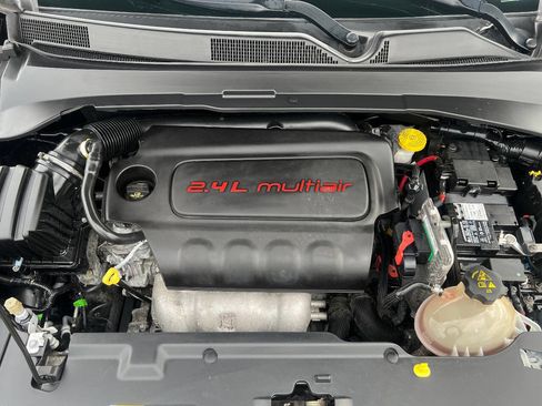 Used 2018 Jeep Compass Latitude w/ Popular Equipment Group image 39