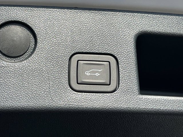 New 2027 GMC Terrain AT4 w/ Convenience Package III AWD/4WD image 22