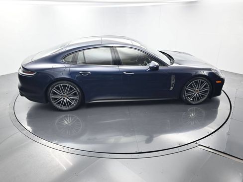 Certified 2023 Porsche Panamera Platinum Edition RWD image 42