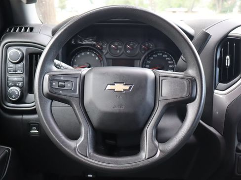 Used 2021 Chevrolet Silverado 1500 Custom AWD/4WD image 18