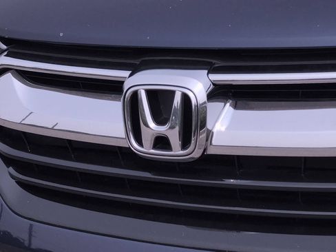 Used 2018 Honda CR-V LX image 12