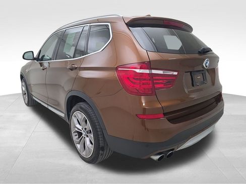 Used 2017 BMW X3 xDrive28i image 7