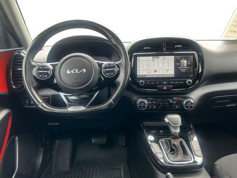 Used 2023 Kia Soul GT-Line FWD image 12