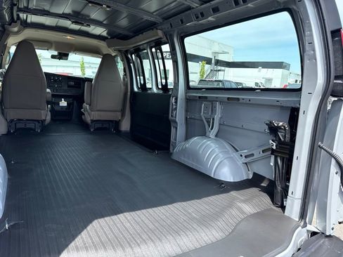 New 2026 Chevrolet Express 2500 w/ Driver Convenience Package RWD image 26