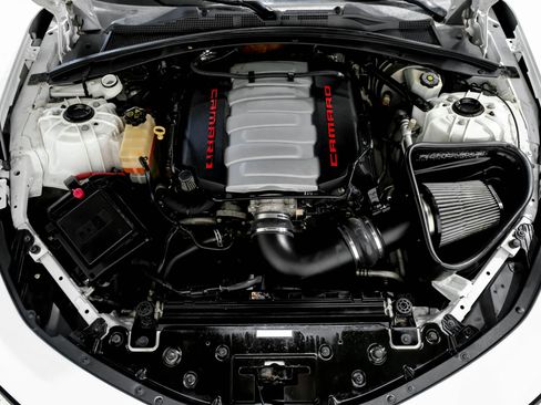 Used 2019 Chevrolet Camaro SS image 53