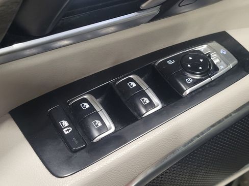 Used 2022 Kia Telluride SX w/ SX Prestige Package AWD/4WD image 27
