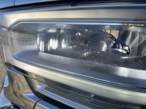 Used 2021 RAM 2500 Laramie AWD/4WD image 10