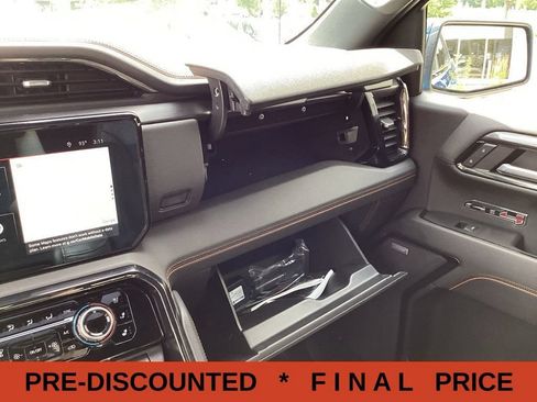 Used 2024 GMC Sierra 1500 AT4 w/ AT4 Preferred Package AWD/4WD image 42