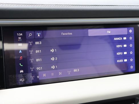 New 2026 Porsche Macan 4S Electric AWD/4WD image 19
