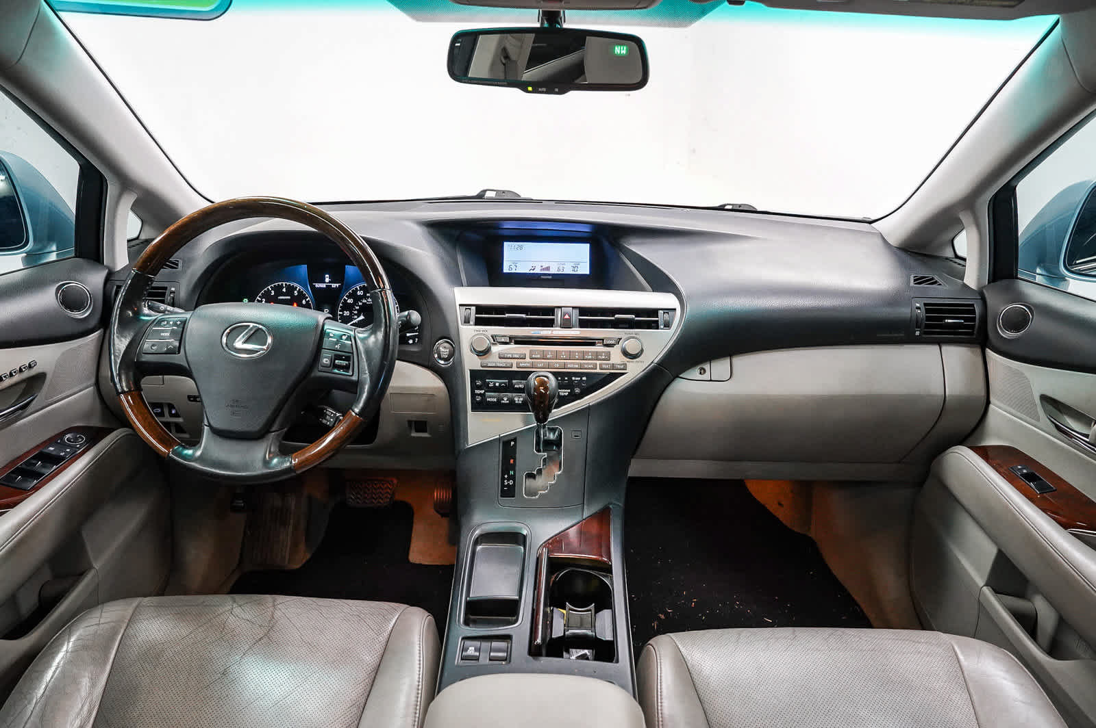 Used 2011 Lexus RX 350 2WD w/ Premium Pkg image 8