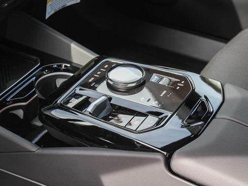 New 2026 BMW 530i w/ M Sport Package RWD image 19