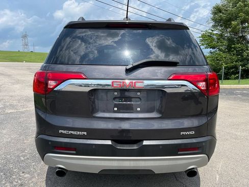 Used 2018 GMC Acadia SLT AWD/4WD image 10