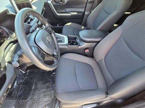 Certified 2023 Toyota RAV4 LE AWD/4WD image 14