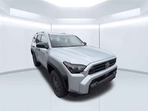 Used 2026 Toyota 4Runner SR5 AWD/4WD image 3