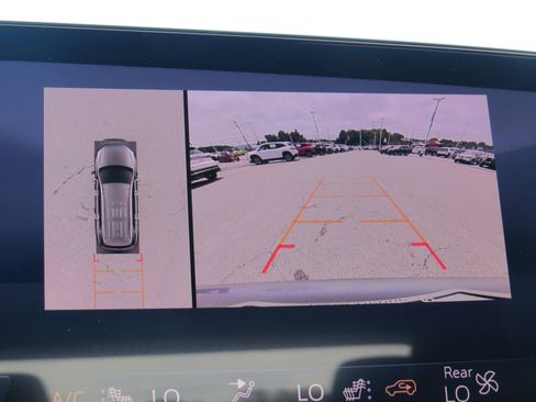 New 2025 Buick Enclave Preferred w/ Power Package image 30