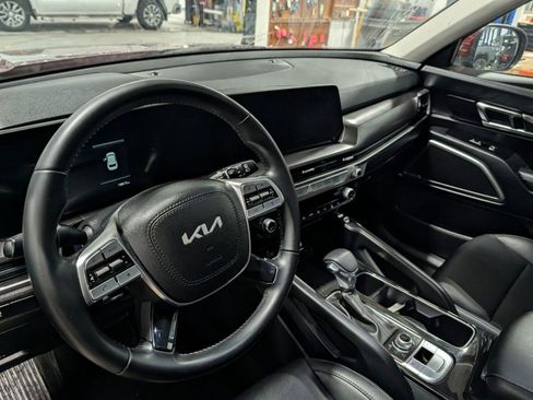 Used 2023 Kia Telluride S w/ S Sunroof Package image 28