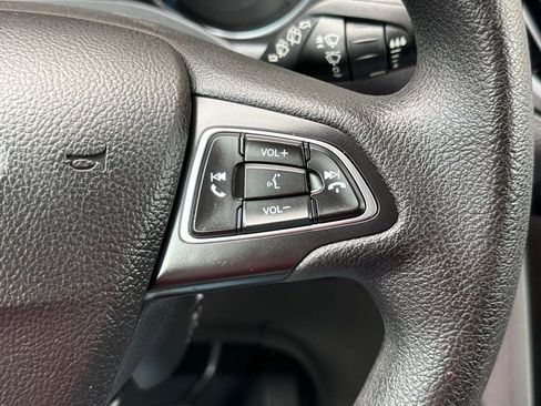 Used 2019 Ford Escape SE AWD/4WD image 25