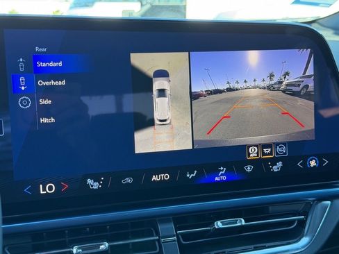 New 2026 Chevrolet Equinox EV LT image 13