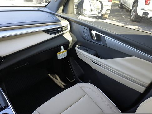 New 2026 Buick Enclave Preferred w/ Power Package image 16