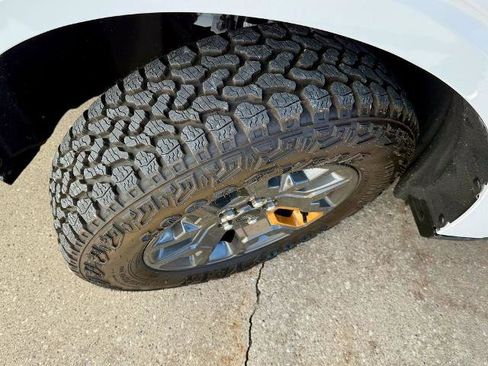 Certified 2025 Ford Maverick Tremor image 35