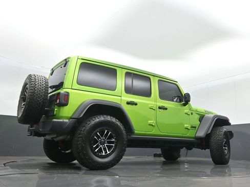 Used 2025 Jeep Wrangler Unlimited Sport AWD/4WD image 35