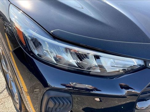 Certified 2024 Ford Escape ST-Line w/ Tech Pack #1 image 26