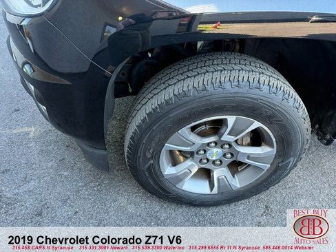 Used 2019 Chevrolet Colorado Z71 AWD/4WD image 9