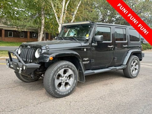 Used 2017 Jeep Wrangler Unlimited Sahara image 23