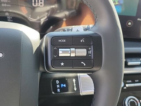 New 2027 Hyundai Santa Fe SE FWD image 8