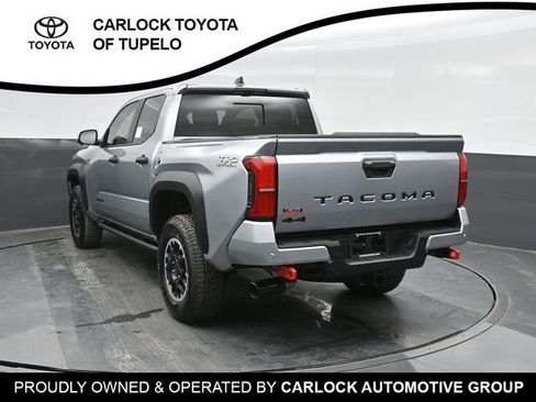 Used 2025 Toyota Tacoma TRD Off-Road w/ TRD Off Road Premium Package AWD/4WD image 10
