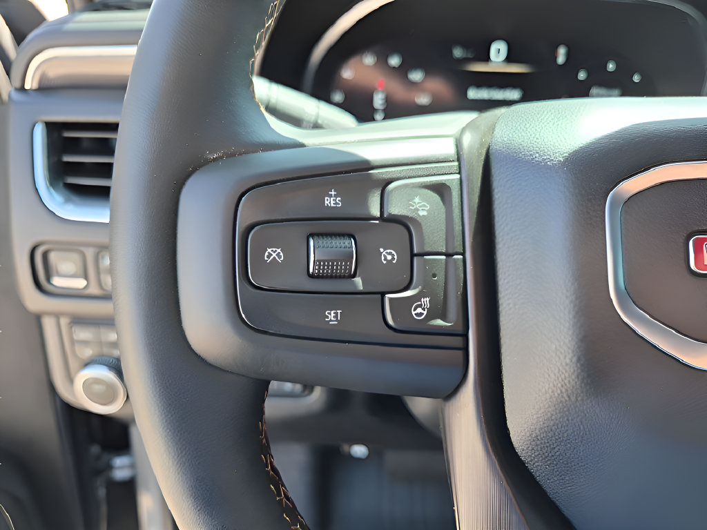 Used 2024 GMC Yukon AT4 w/ Technology Package AWD/4WD image 44