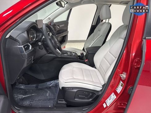 Used 2025 MAZDA CX-5 AWD 2.5 S w/ Preferred Package image 12