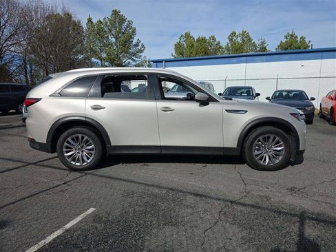 Used 2025 MAZDA CX-90 3.3 Turbo w/ Preferred Package image 4