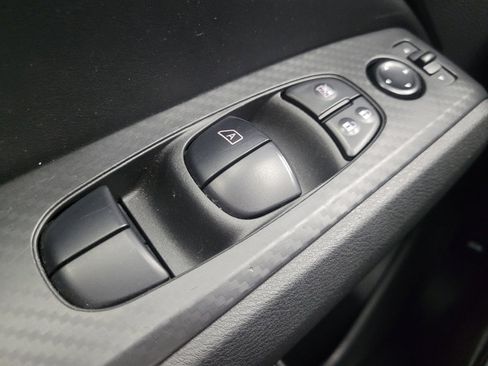 Used 2024 Nissan Altima 2.5 SV image 27