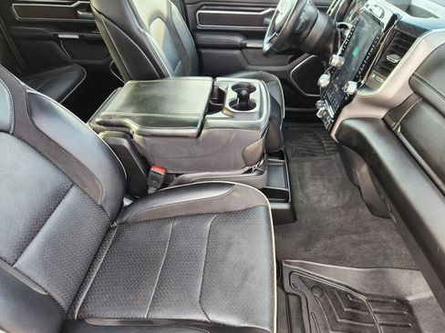 Used 2023 RAM 1500 Laramie image 12
