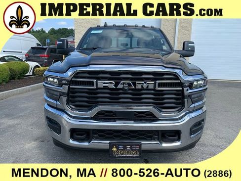 New 2025 RAM 2500 Tradesman image 3