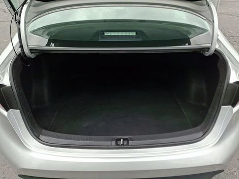 Used 2024 Toyota Corolla LE FWD image 28