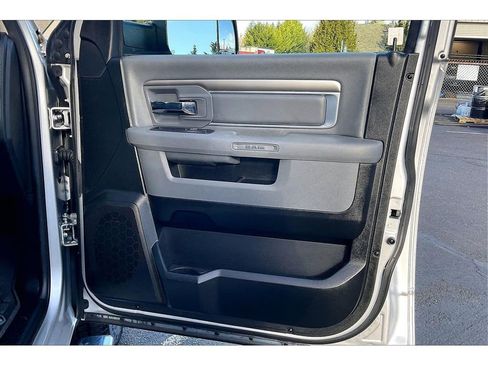 Used 2017 RAM 1500 Big Horn image 24