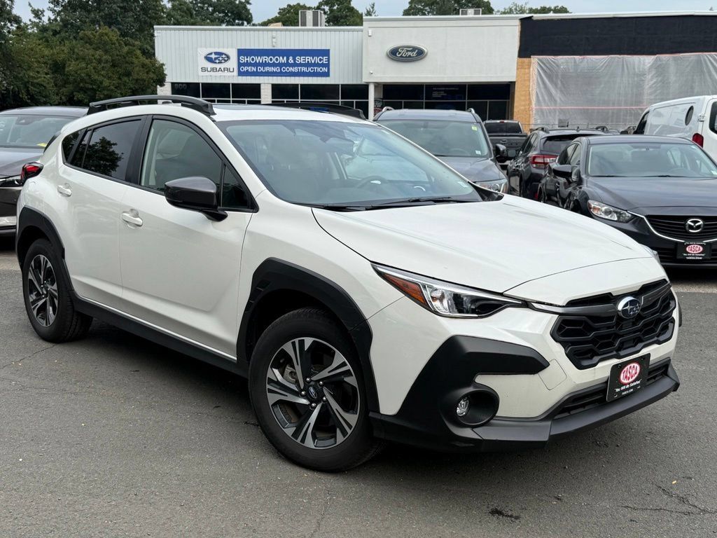 Used 2024 Subaru Crosstrek 2.0i Premium AWD/4WD image 4