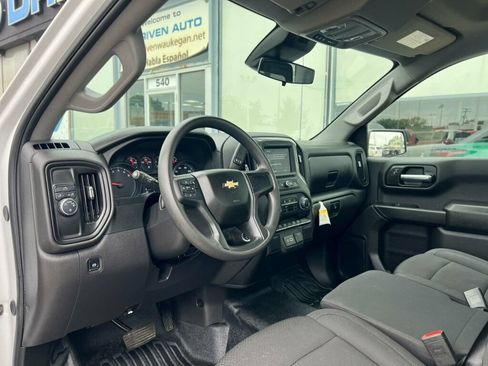 Used 2025 Chevrolet Silverado 1500 W/T RWD image 11