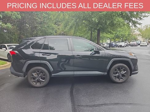 Used 2023 Toyota RAV4 XLE AWD/4WD image 13