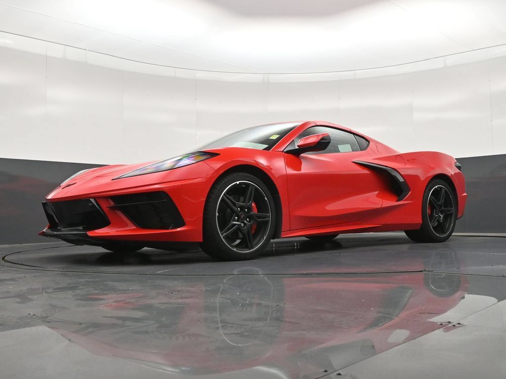Used 2024 Chevrolet Corvette Stingray Preferred Cpe w/ 2LT RWD image 23