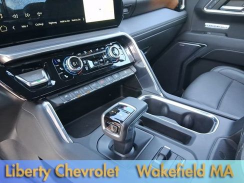 Used 2023 GMC Sierra 1500 Denali w/ Denali Reserve Package AWD/4WD image 15