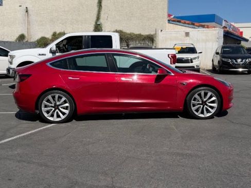 Used 2018 Tesla Model 3 Long Range AWD/4WD image 2