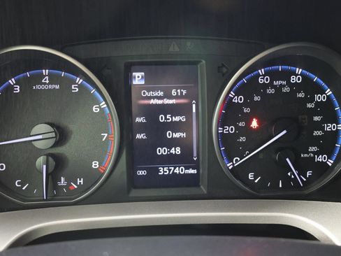 Used 2018 Toyota RAV4 LE w/ All Weather Liner Package image 15