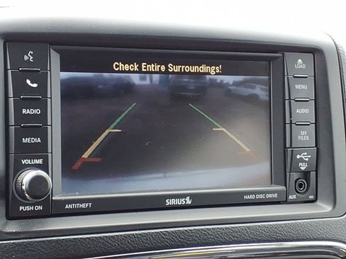Used 2019 Dodge Grand Caravan SXT FWD image 16