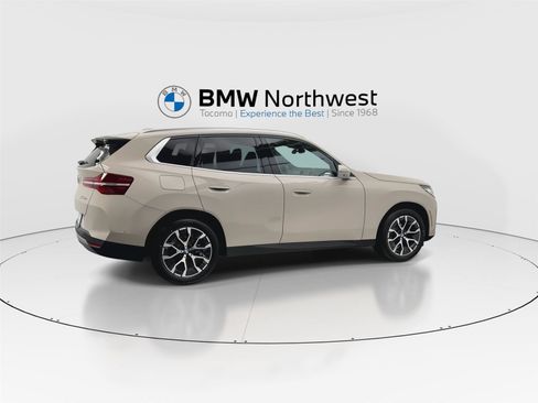 New 2026 BMW X3 xDrive30 w/ Premium Package image 4