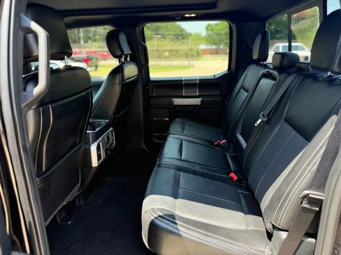 Used 2019 Ford F150 Lariat w/ Equipment Group 502A Luxury RWD image 18