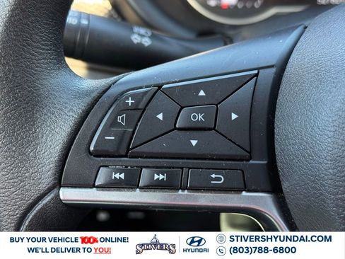 Used 2020 Nissan Kicks SV image 27