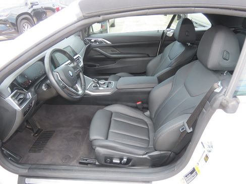 Used 2021 BMW 430i Convertible w/ Premium Package RWD image 17